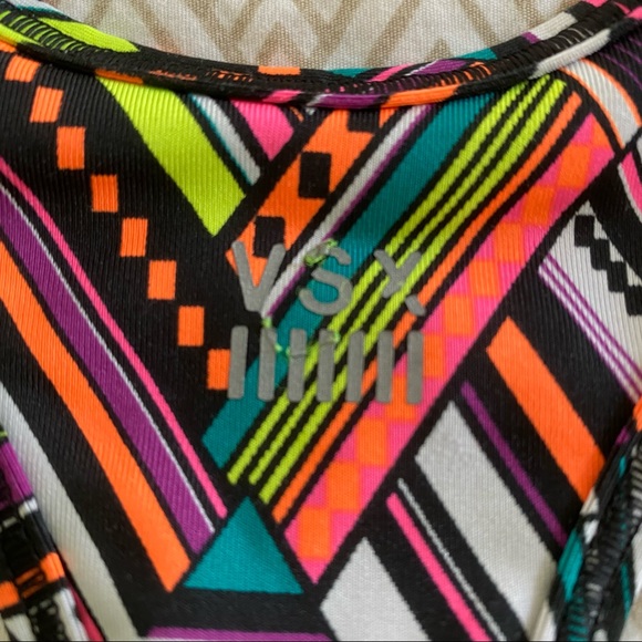 VSX Victoria Secret Sports Bra Aztec Print Medium - Picture 12 of 13